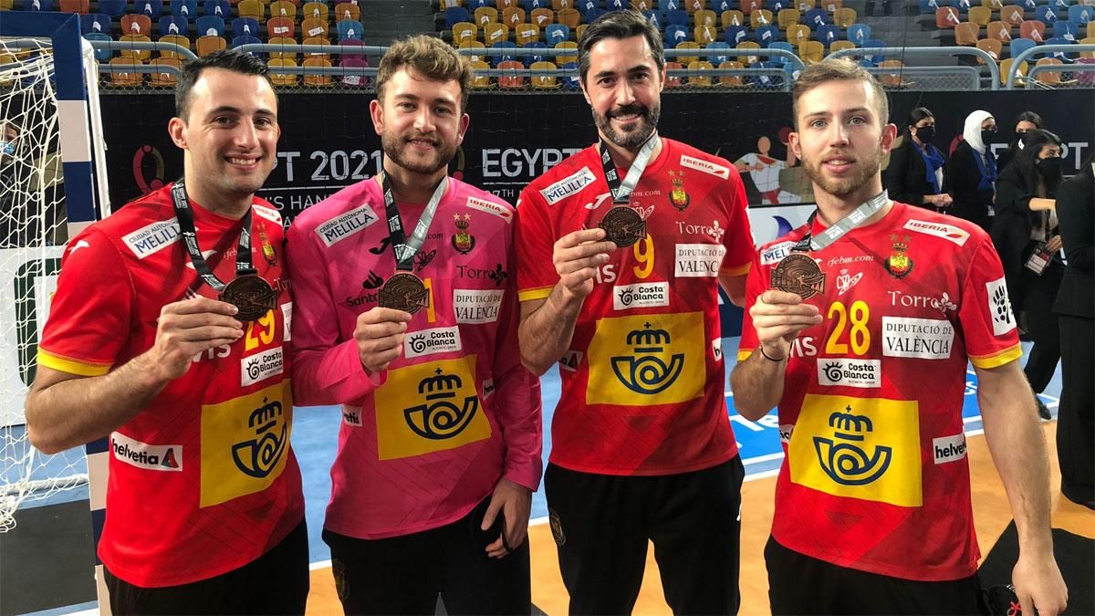 Los Hispanos del Barça han regresado sanos pero muy cansados Los Hispanos del Barça han regresado sanos pero muy cansados