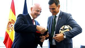 Sánchez defiende ante Infantino la candidatura al Mundial 2030 tras el caso Rubiales
