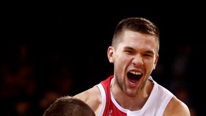 Emir Sulejmanovic cambia el Bilbao por el Tenerife Emir Sulejmanovic cambia el Bilbao por el Tenerife