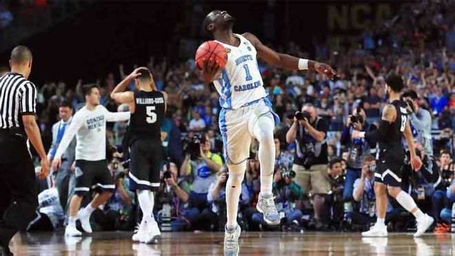 Los Tar Heels se imponen en la liga universitaria Los Tar Heels se imponen en la liga universitaria