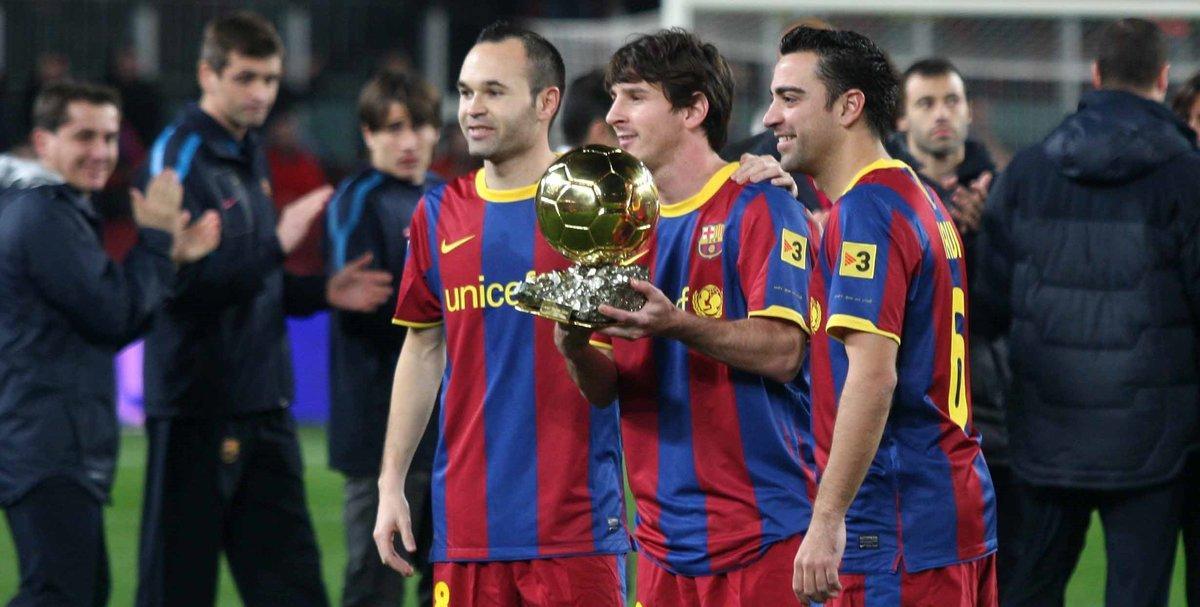 Iniesta, Messi y Xavi coparon el pódium del Balón de Oro