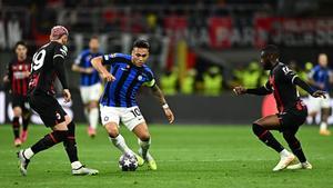 ¿Piscinazo de Lautaro o error de Gil Manzano? Esta fue la polémica del Milan - Inter de Champions...