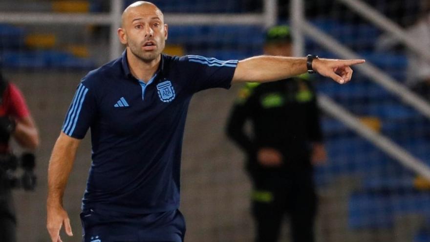 Mascherano seguirá al frente de Argentina sub-20