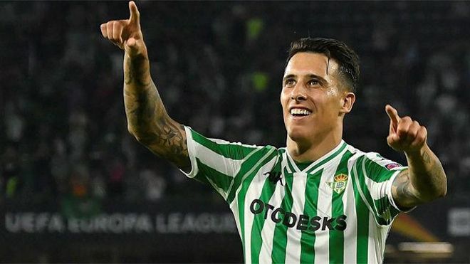 Tello remontó con un golazo de falta imparable para Diego López Tello remontó con un golazo de falta imparable para Diego López