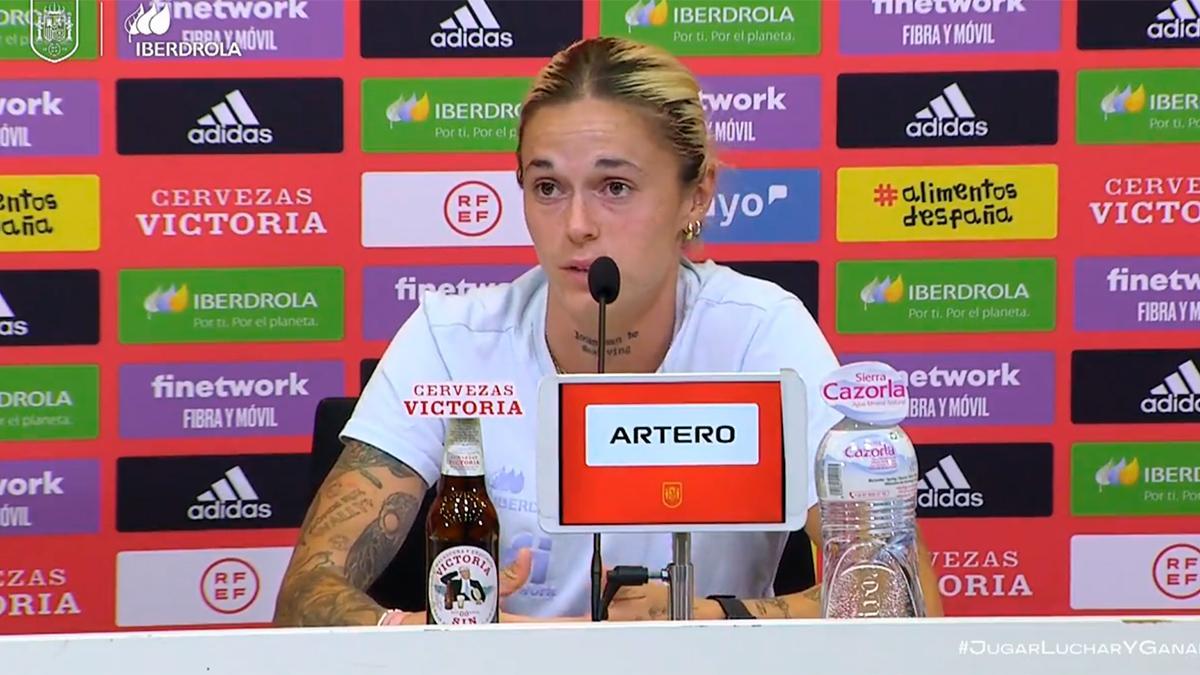Mapi León en rueda de prensa Mapi León en rueda de prensa