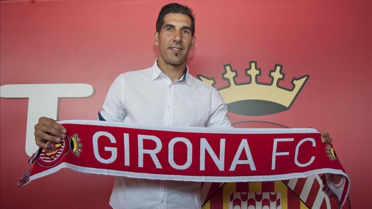 Gorka Iraizoz presentado como nuevo portero del Girona