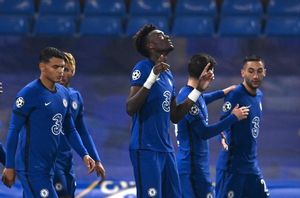 El liderato de la Premier League podría cambiar si el Chelsea logra vencer al Tottenham El liderato de la Premier League podría cambiar si el Chelsea logra vencer al Tottenham