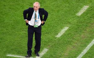 Sabella tiene sobre la mesa una suculenta oferta del Sao Paulo Sabella tiene sobre la mesa una suculenta oferta del Sao Paulo