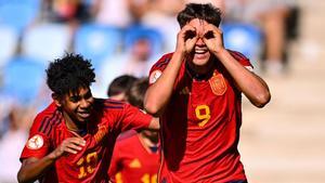 Lamine Yamal y Marc Guiu están liderando a la Rojita sub-17 en el Europeo