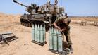 La artillería israelí dispara contra Gaza y los combates se prolongan por segundo día