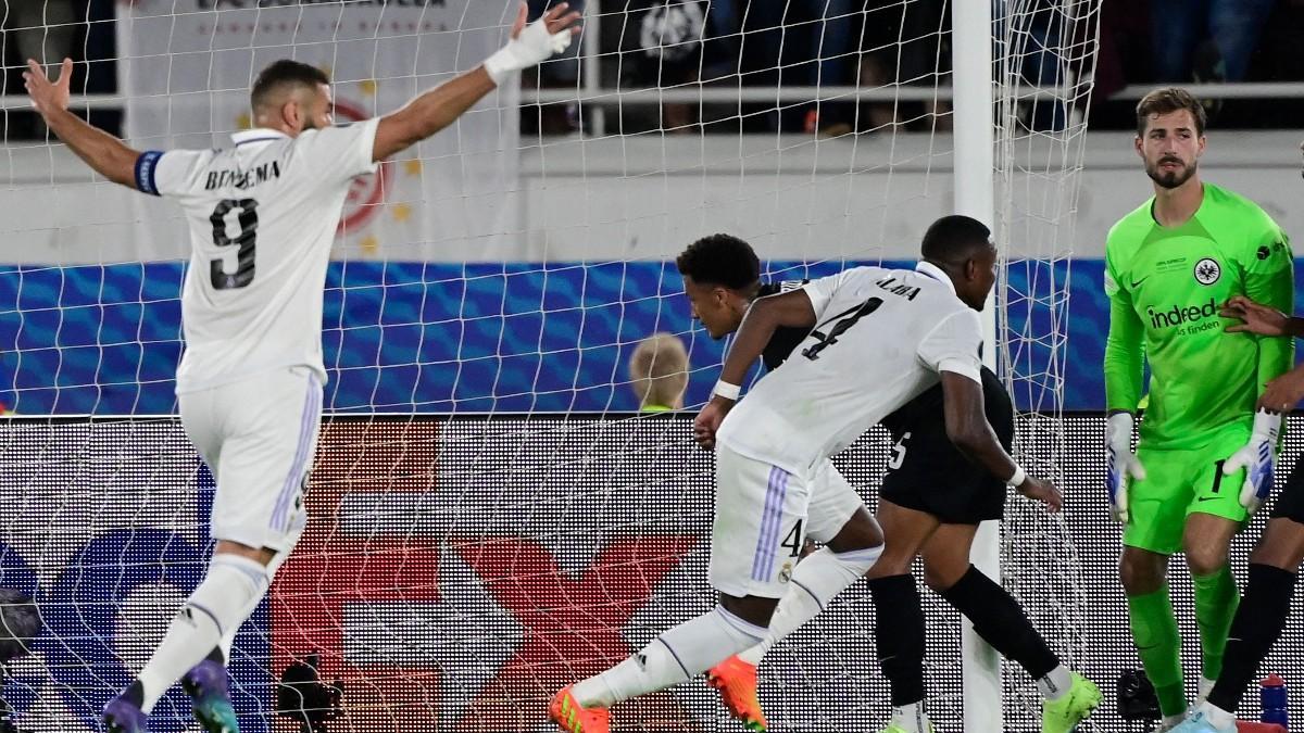 Supercopa Europa Real Madrid - Eintracht | ¿Qué hacía la defensa del Eintracht? Alaba marcó a placer