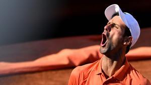 Djokovic celebra su triunfo en Roma
