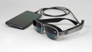 Qualcomm introduce sus gafas Smart Viewer de realidad aumentada Qualcomm introduce sus gafas Smart Viewer de realidad aumentada