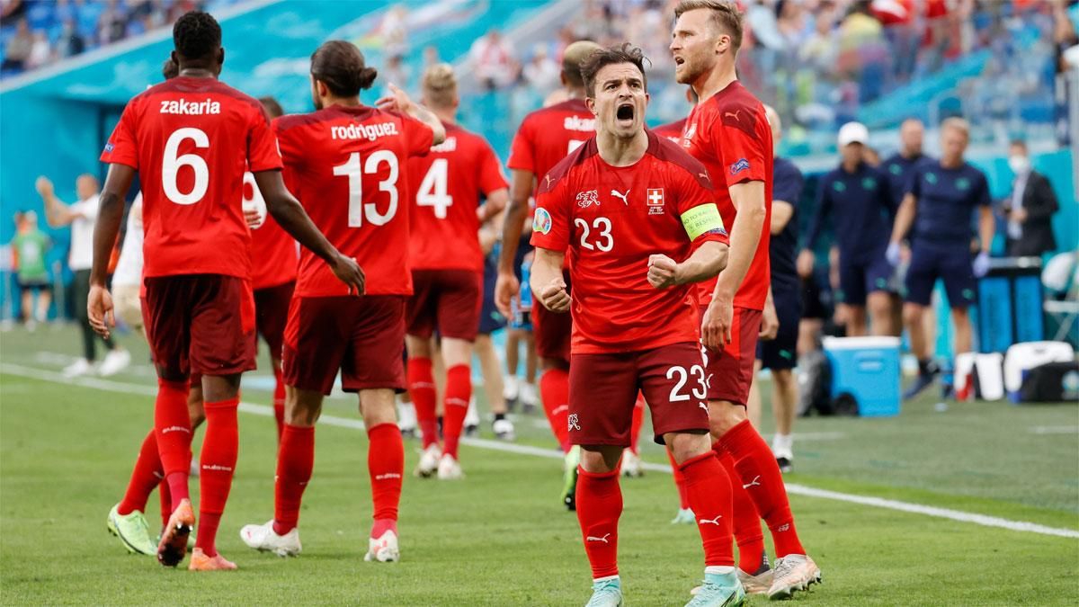 Shaqiri celebra el empate para los suizos Shaqiri celebra el empate para los suizos