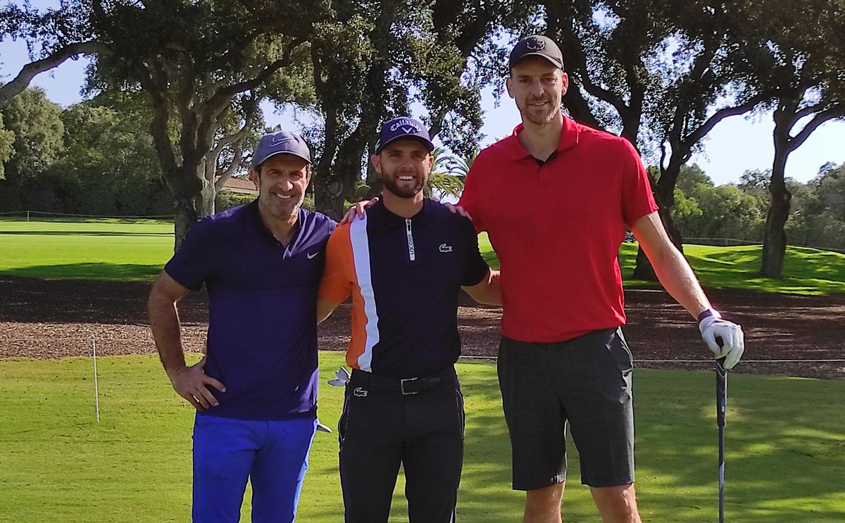 Pau Gasol disfruta del golf junto a Adri Arnaus y Luis Figo, en Valderrama Pau Gasol disfruta del golf junto a Adri Arnaus y Luis Figo, en Valderrama