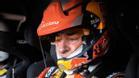 Carlos Sainz se prepara para un complicado Dakar