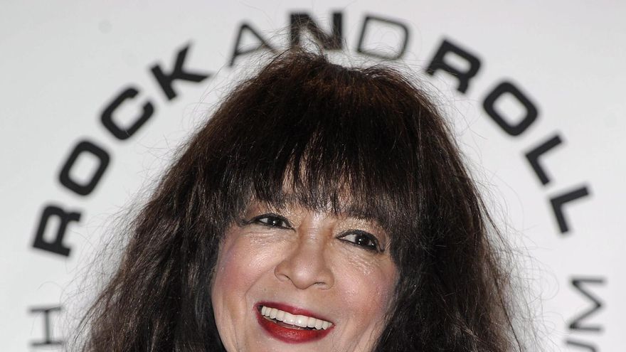 Ronnie Spector, singer and founder of the Ronettes, dies