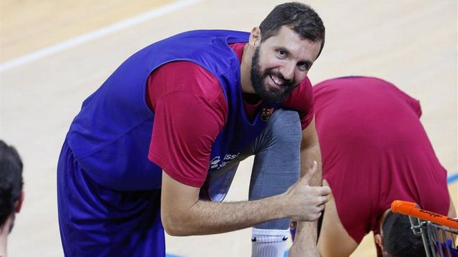 Mirotic se muestra optimista por su retorno al equipo Mirotic se muestra optimista por su retorno al equipo