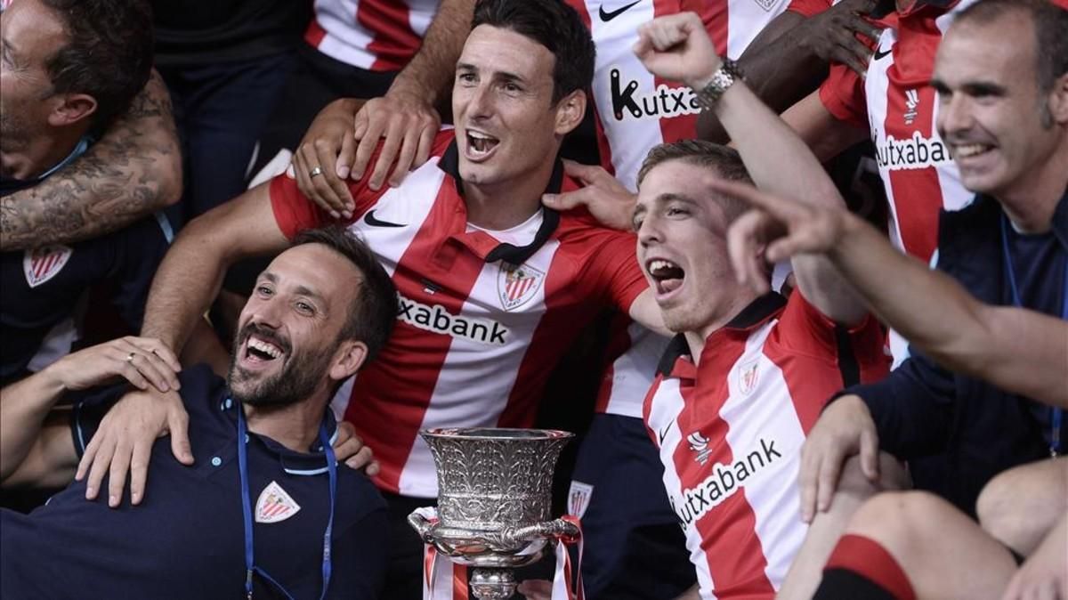 Aduriz espera que 2017 sea un gran año para el Athletic Aduriz espera que 2017 sea un gran año para el Athletic