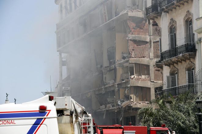 Al menos ocho muertos en una fuerte explosión que ha destrozado un hotel en La Habana