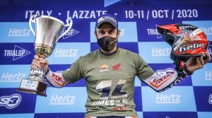 Toni Bou celebrando un nuevo éxito Toni Bou celebrando un nuevo éxito