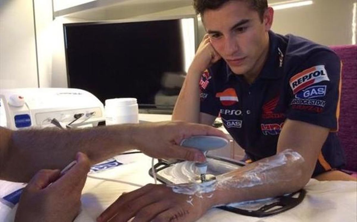 El dedo de Márquez, entre algodones El dedo de Márquez, entre algodones