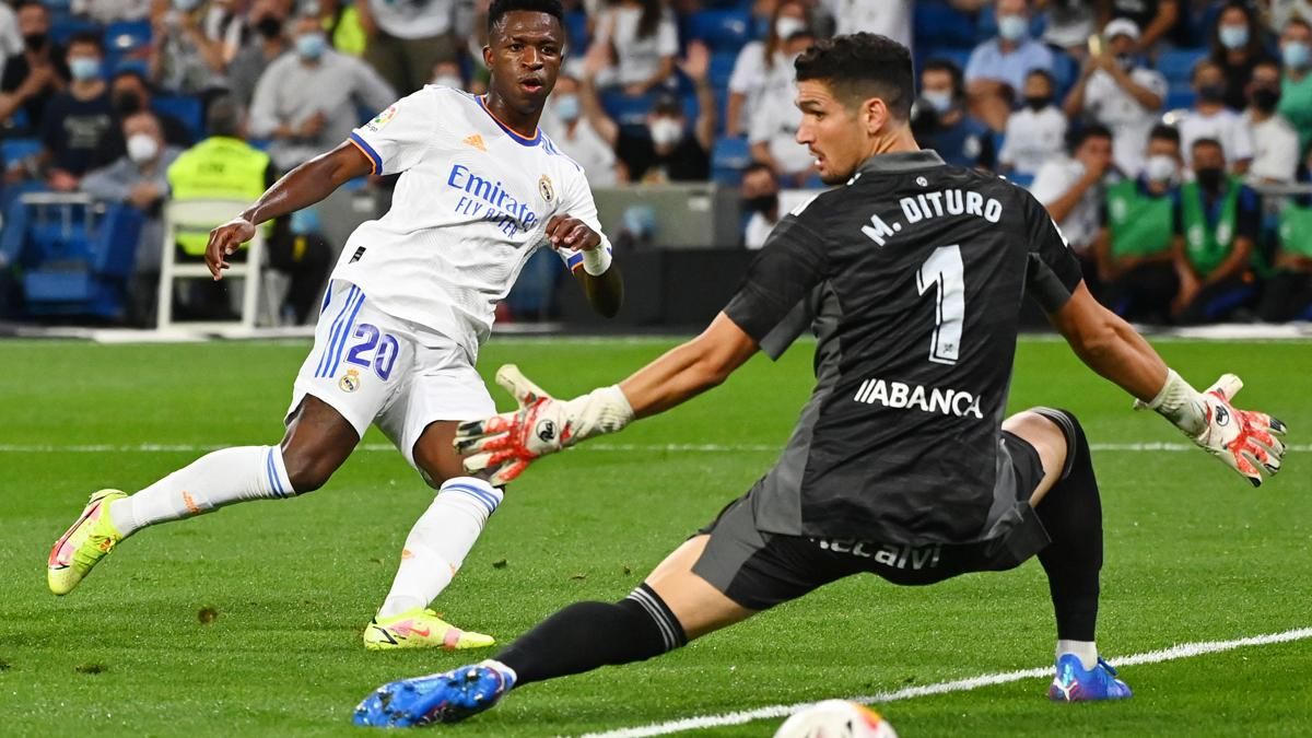 Vinicius lleva cuatro goles en cuatro partidos Vinicius lleva cuatro goles en cuatro partidos