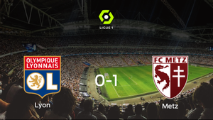 El FC Metz aprovecha la segunda parte para ganar al Olympique Lyon (0-1) El FC Metz aprovecha la segunda parte para ganar al Olympique Lyon (0-1)