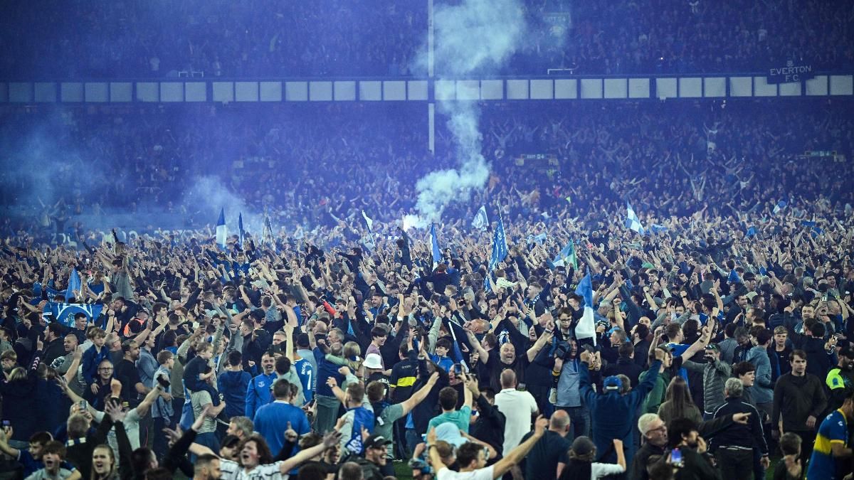 El Goodison Park invadido por los aficionados del Everton El Goodison Park invadido por los aficionados del Everton