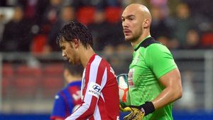 Marko Dmitrovic será nuevo portero del Sevilla Marko Dmitrovic será nuevo portero del Sevilla