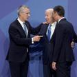 El presidente estadounidense, Joe Biden, junto al secretario general de la OTAN, Jens Stolternberg, y el presidente de España, Pedro Sánchez.