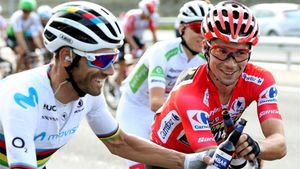 Valverde y Roglic, segundo y primero de La Vuelta 2019 Valverde y Roglic, segundo y primero de La Vuelta 2019