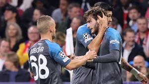 Ajax - Nápoles | El gol de Khvicha Kvaratskhelia