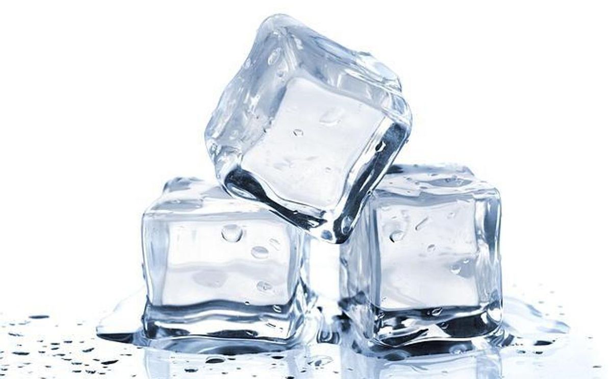 Efecto Mpemba: conseguir que los cubitos de hielo hechos en casa duren más Efecto Mpemba: conseguir que los cubitos de hielo hechos en casa duren más