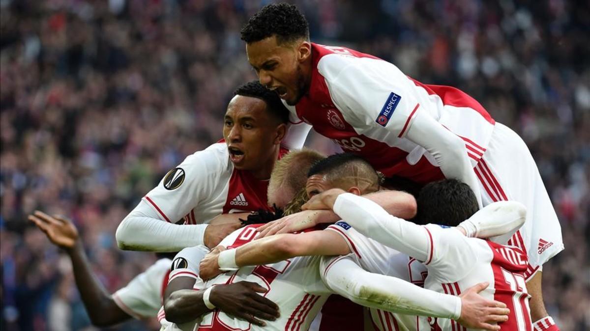 Un Ajax imponente pasó por encima del Olympique de Lyon y dio un gran paso hacia la final