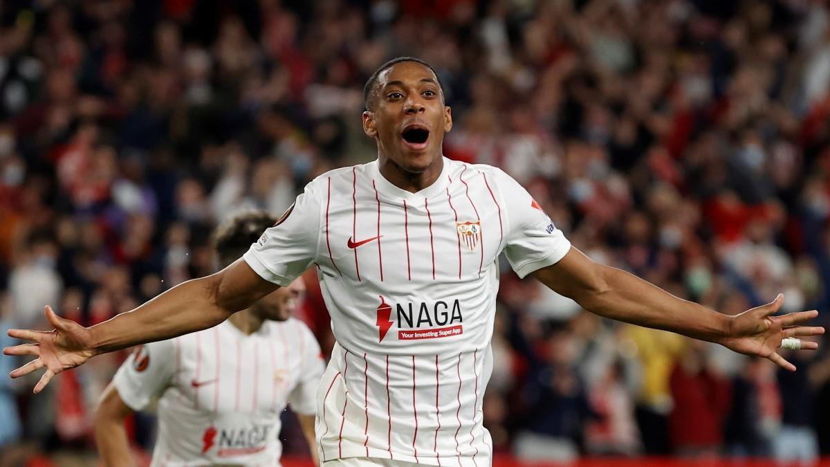Resumen, goles y highlights del Sevilla 3 - 1 Dinamo de Zagreb del play off de la Europa League