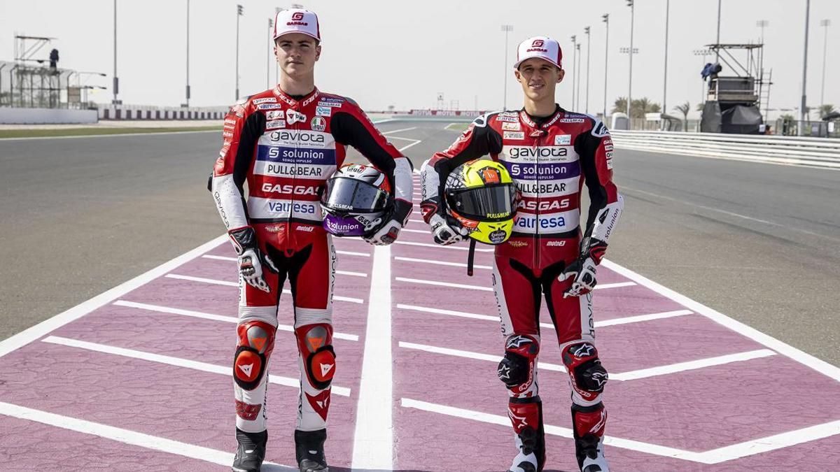 Sergio García Dols e Izan Guevara renuevan con el GASGAS Aspar Team Sergio García Dols e Izan Guevara renuevan con el GASGAS Aspar Team