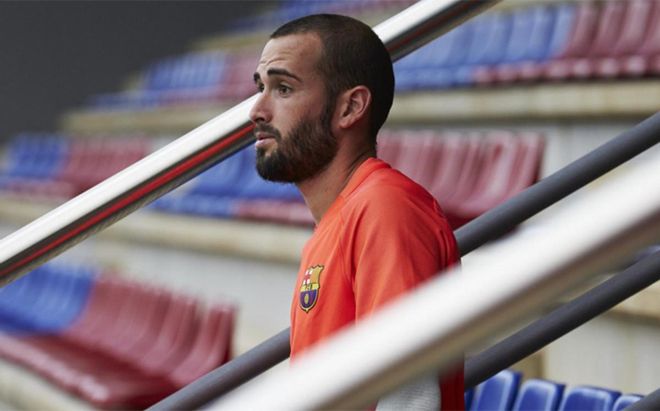 Aleix Vidal tiene el futuro lejos del Barça Aleix Vidal tiene el futuro lejos del Barça