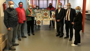La Creu Roja de LHospitalet recibe el material sanitario La Creu Roja de LHospitalet recibe el material sanitario