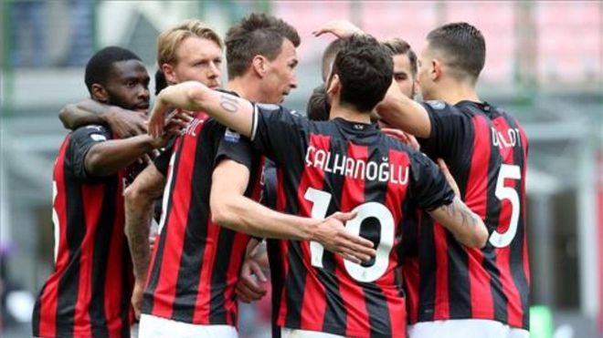 Sufrido triunfo del Milan. Sufrido triunfo del Milan.