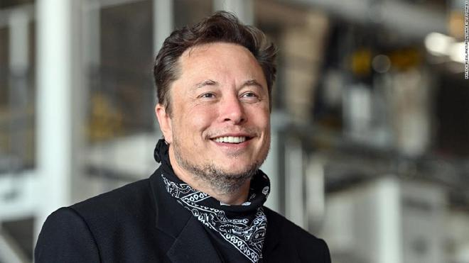 Elon Musk vuelve a ser puesto bajo investigación
