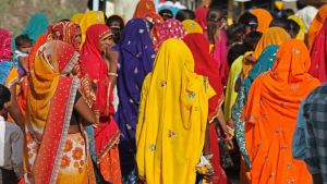 Una mujer en la India va al médico por un dolor abdominal y el diagnóstico es que es un hombre Una mujer en la India va al médico por un dolor abdominal y el diagnóstico es que es un hombre