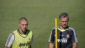 Karim Benzema, junto a Jose Mourinho