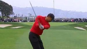 El golpe que Tiger Woods nunca olvidará; su cara de incredulidad lo dice todo