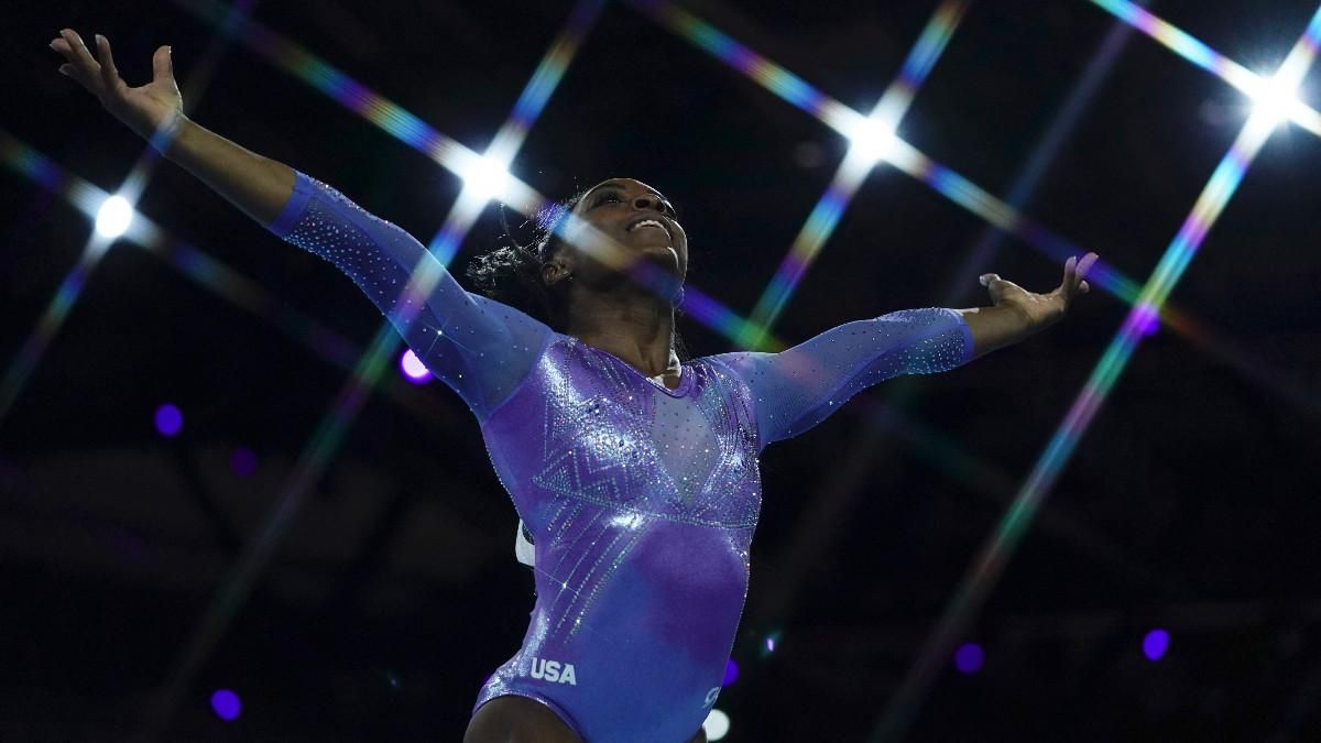 Simone Biles, durante uno de sus ejercicios Simone Biles, durante uno de sus ejercicios