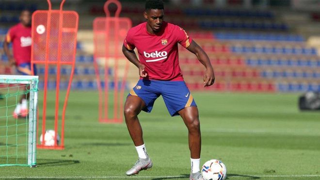Junior Firpo podría tener como destino el Atalanta Junior Firpo podría tener como destino el Atalanta