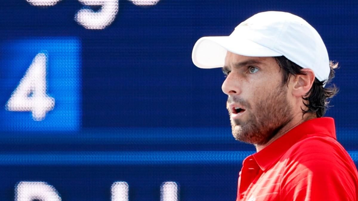 Pablo Andújar pierde en la primera ronda ante Humbert y dice adiós a Tokio Pablo Andújar pierde en la primera ronda ante Humbert y dice adiós a Tokio