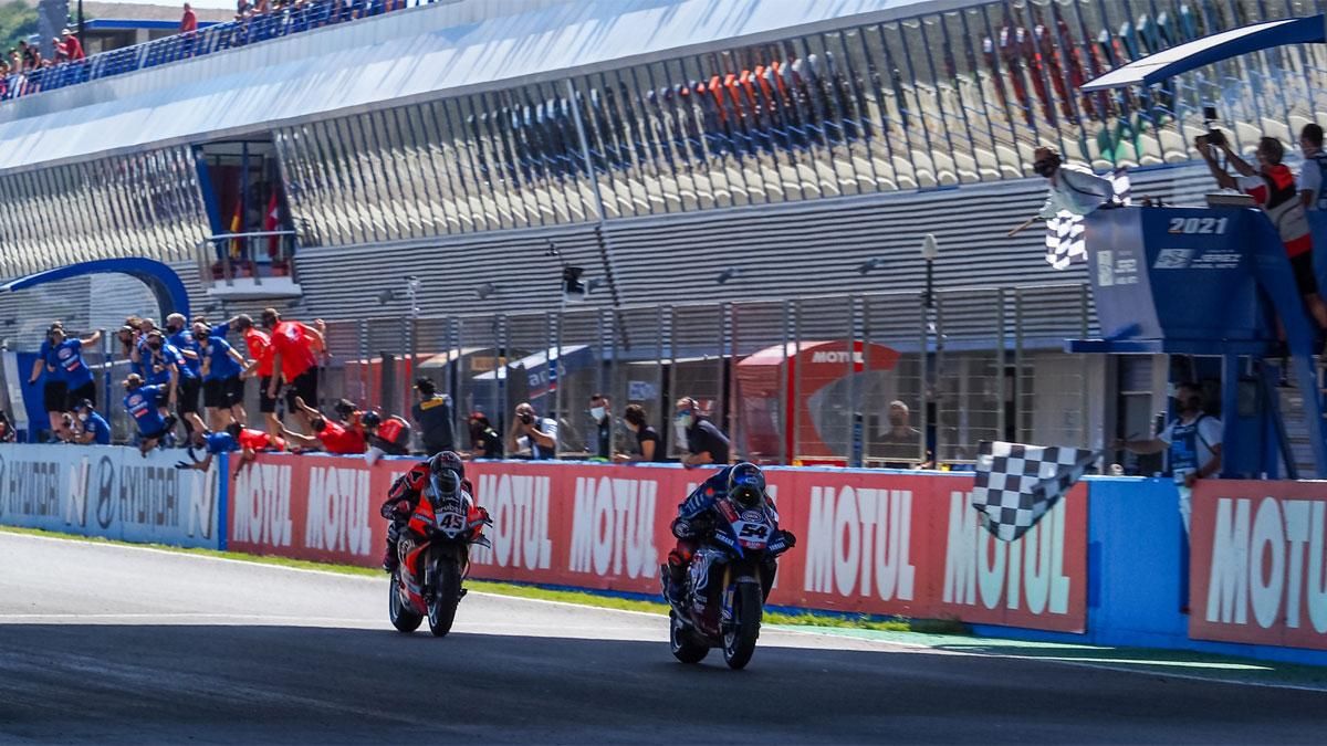 Razgatlioglu , más líder tras su paso por Jerez Razgatlioglu , más líder tras su paso por Jerez