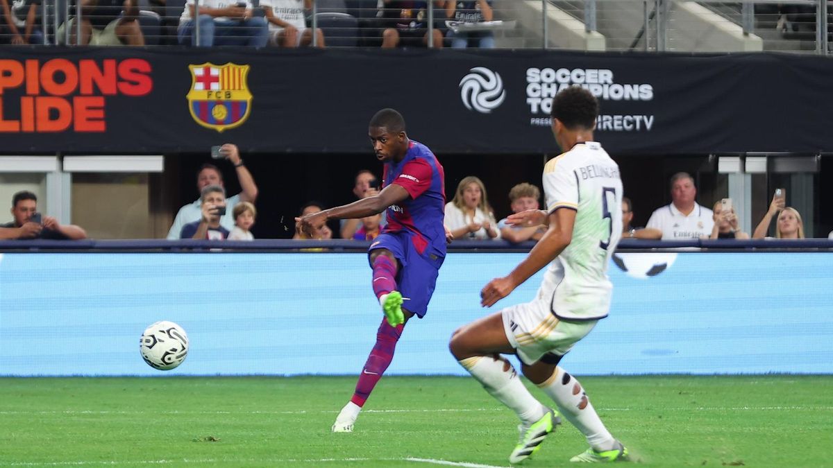 ديمبيلي يؤكد على رغبته في البقاء مع برشلونة