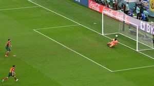 Portugal - Uruguay | El gol de penalti de Bruno Fernandes